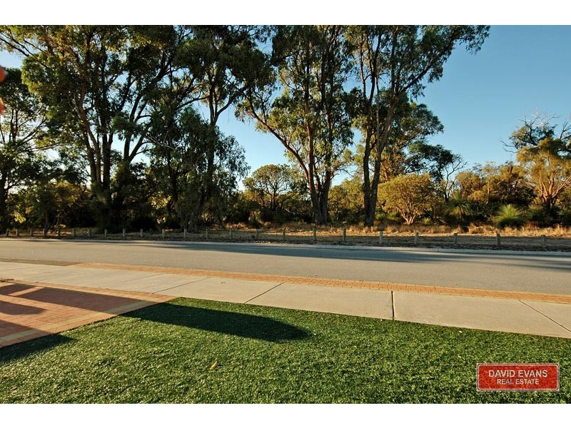 27 Donnelly Ramble, Wanneroo WA 6065