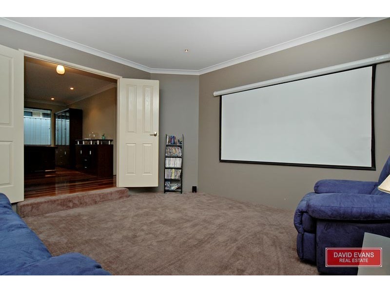 27 Donnelly Ramble, Wanneroo WA 6065