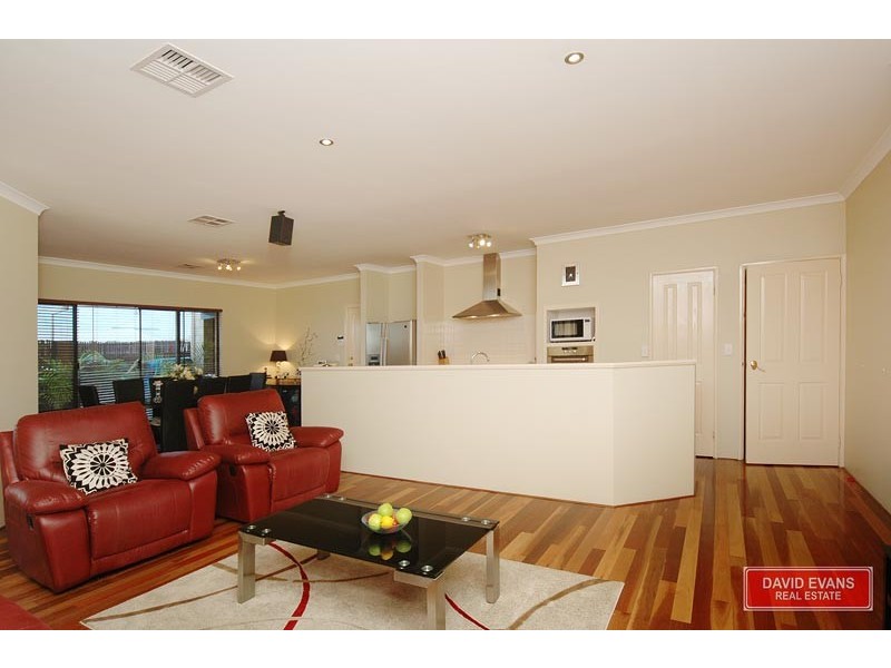 27 Donnelly Ramble, Wanneroo WA 6065