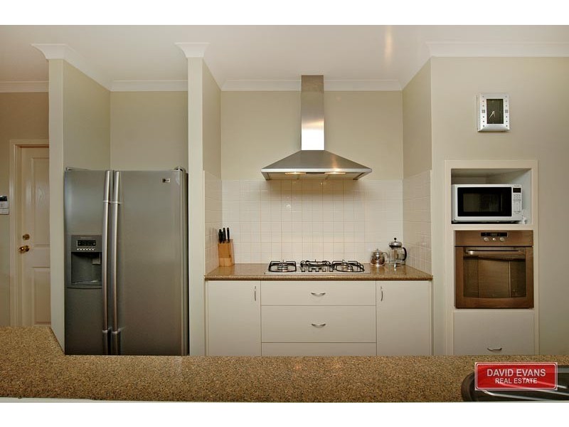 27 Donnelly Ramble, Wanneroo WA 6065