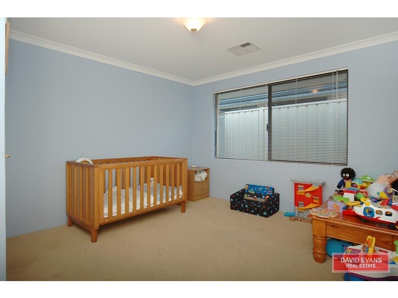 27 Donnelly Ramble, Wanneroo WA 6065