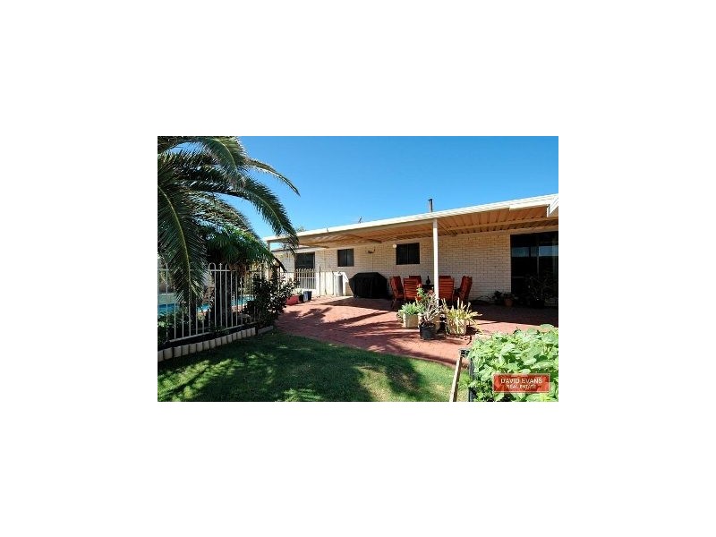 31 Sovereign Drive, Two Rocks WA 6037