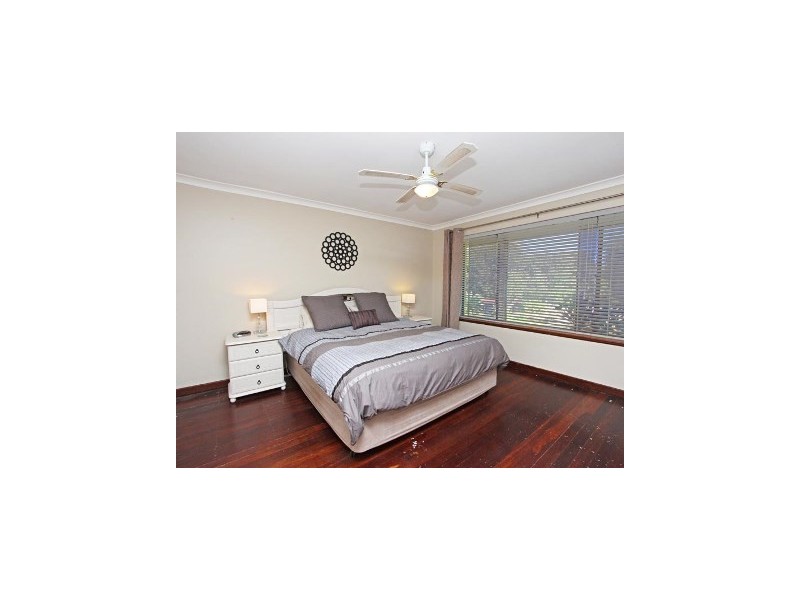 4 Bagley Road, Warwick WA 6024