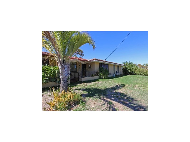 4 Bagley Road, Warwick WA 6024