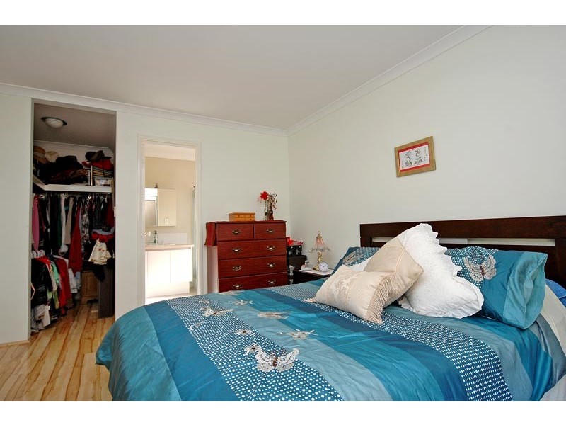 39 Shiralee Bend, Carramar WA 6031