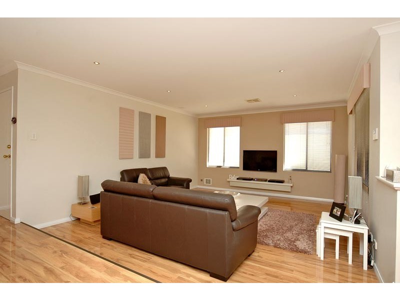 14 Kirkimbie Street, Carramar WA 6031