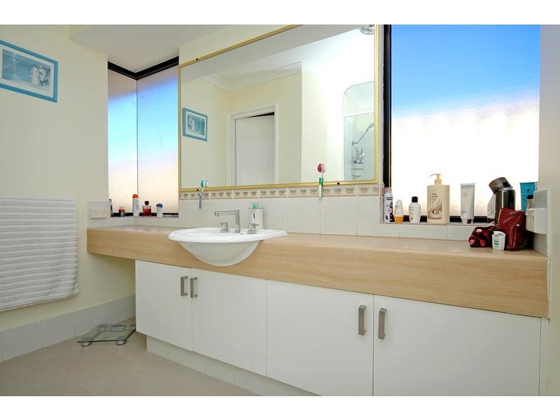 14 Kirkimbie Street, Carramar WA 6031