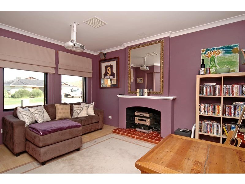 14 Kirkimbie Street, Carramar WA 6031