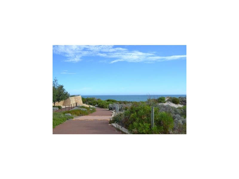 1 Clearview Avenue, Burns Beach WA 6028