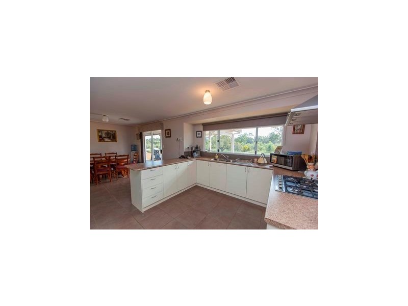 725 Windemere Way, Bindoon WA 6502