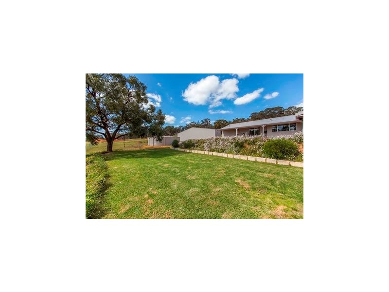 725 Windemere Way, Bindoon WA 6502