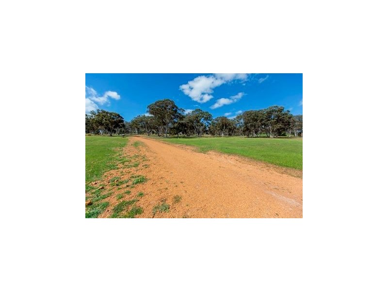 725 Windemere Way, Bindoon WA 6502