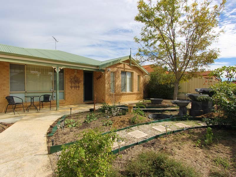 5 Danja Rise, Hocking WA 6065