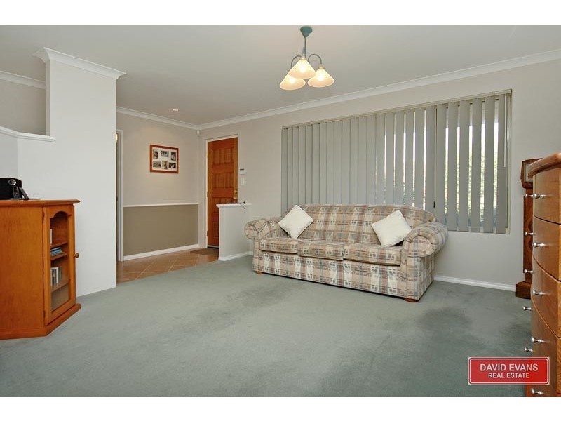 4 Tripoli Mews, Currambine WA 6028