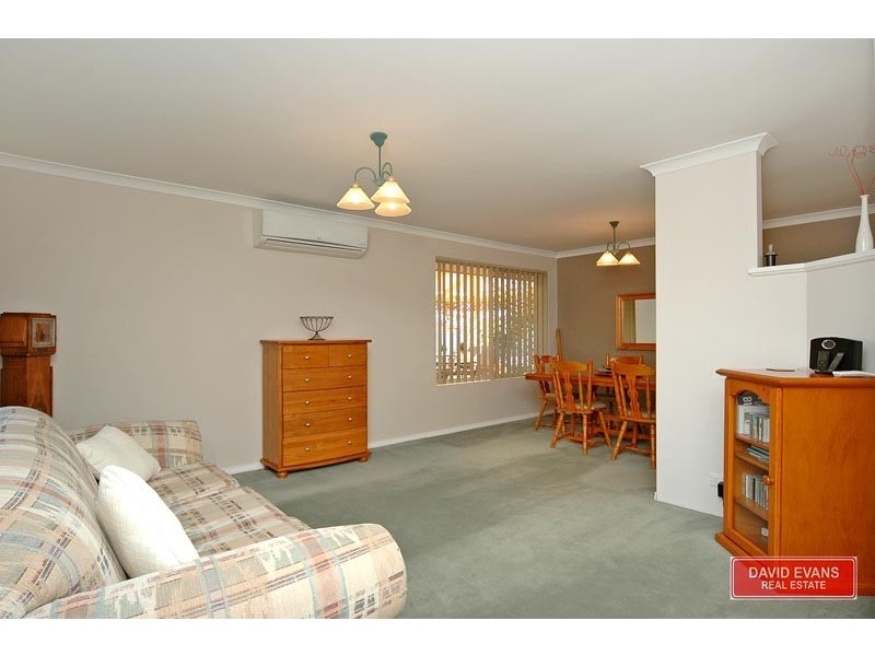 4 Tripoli Mews, Currambine WA 6028