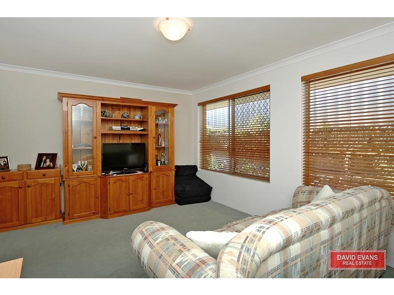 4 Tripoli Mews, Currambine WA 6028