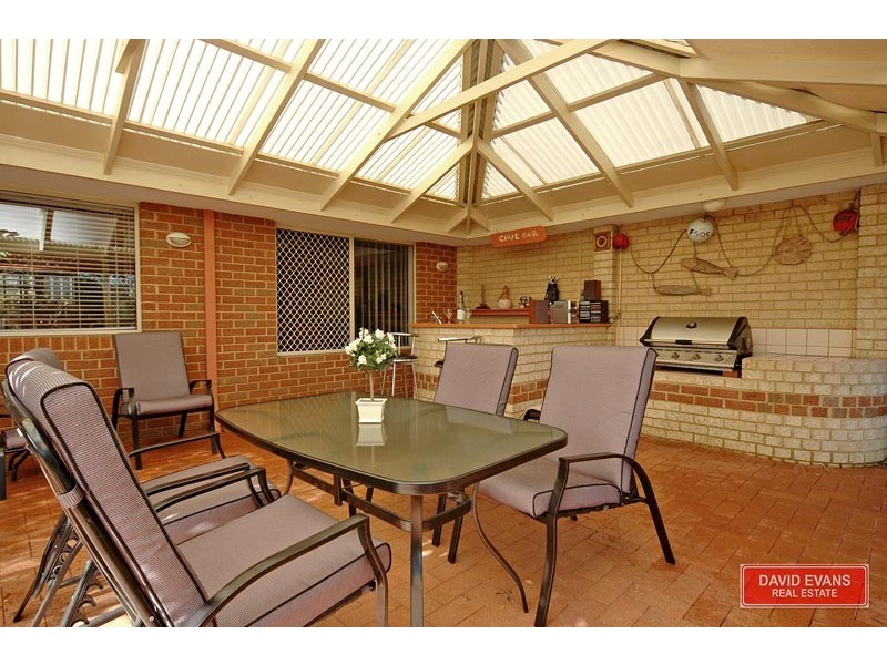 4 Tripoli Mews, Currambine WA 6028