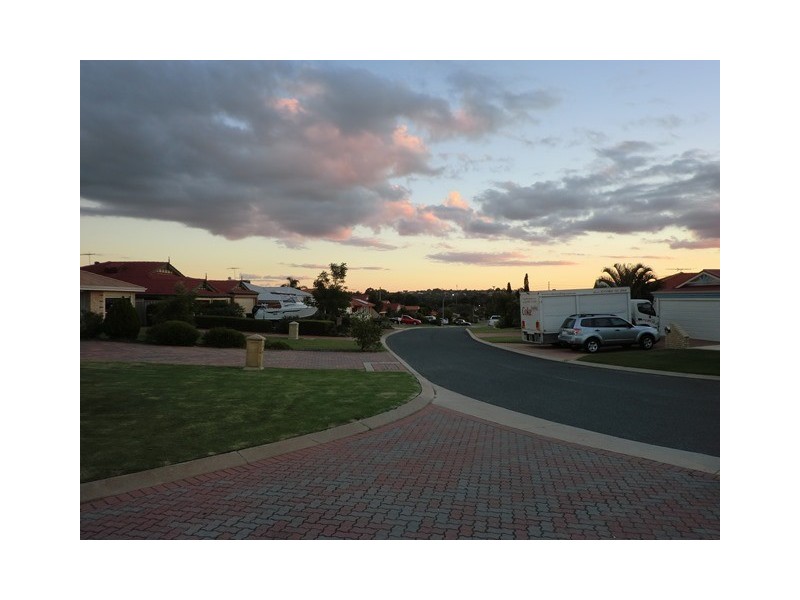 30 COMBEWOOD LOOP, Carramar WA 6031