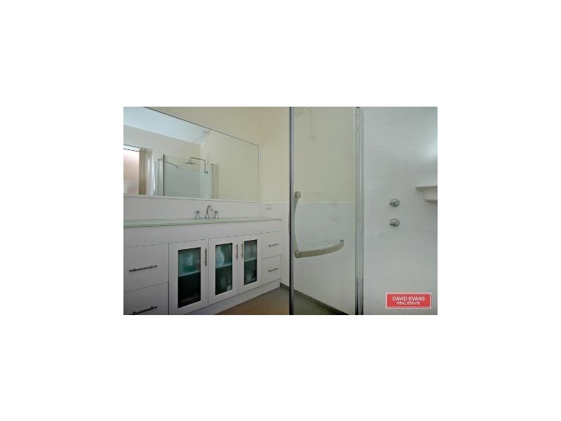 32 Rio Marina Way, Mindarie WA 6030