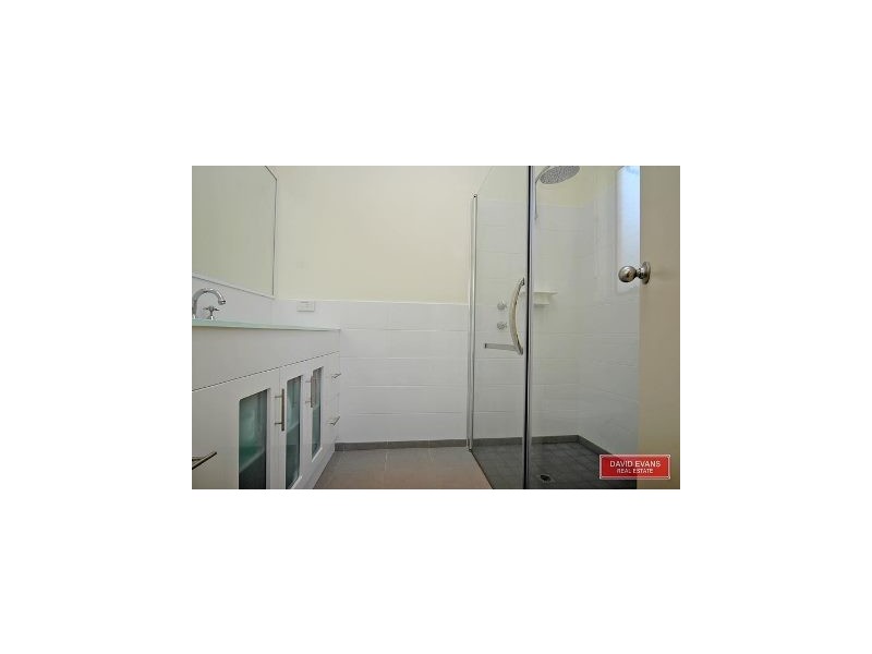 32 Rio Marina Way, Mindarie WA 6030