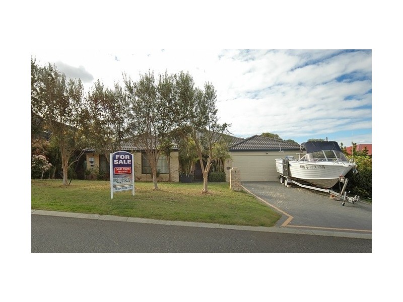 6 Evans Place, Two Rocks WA 6037