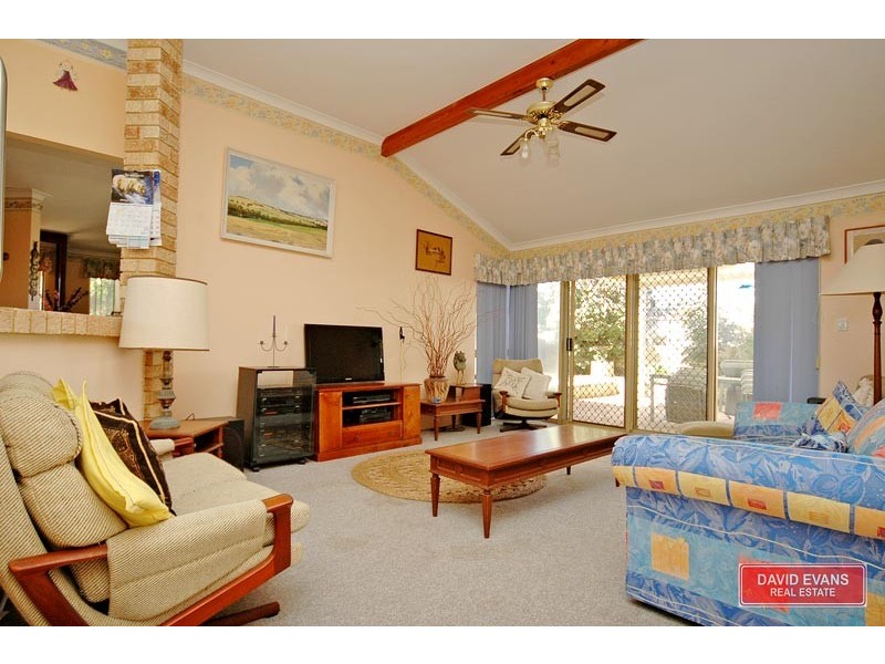 16 TENGGARA AVENUE, Two Rocks WA 6037