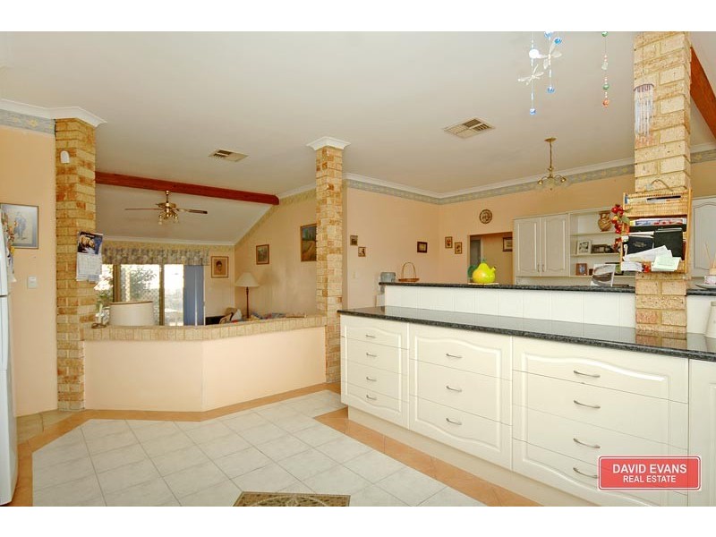 16 TENGGARA AVENUE, Two Rocks WA 6037