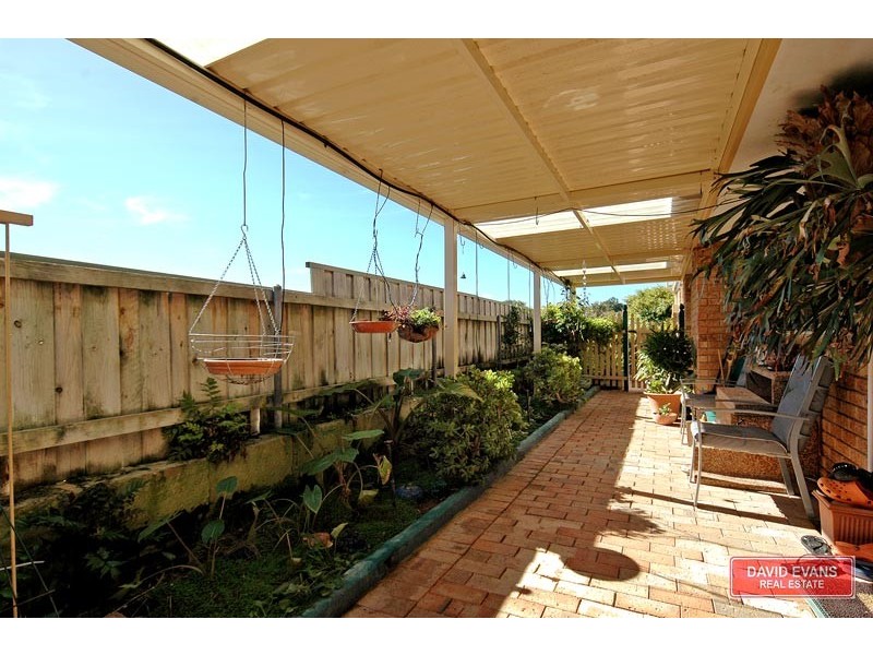 16 TENGGARA AVENUE, Two Rocks WA 6037