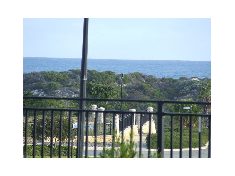 47 Montebello Blvd, Two Rocks WA 6037