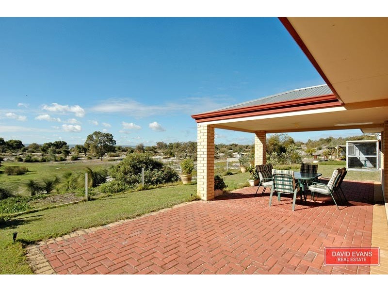12 Payne Street, Muchea WA 6501
