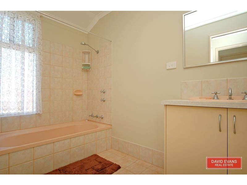 12 Payne Street, Muchea WA 6501