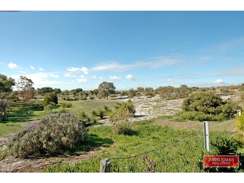 12 Payne Street, Muchea WA 6501