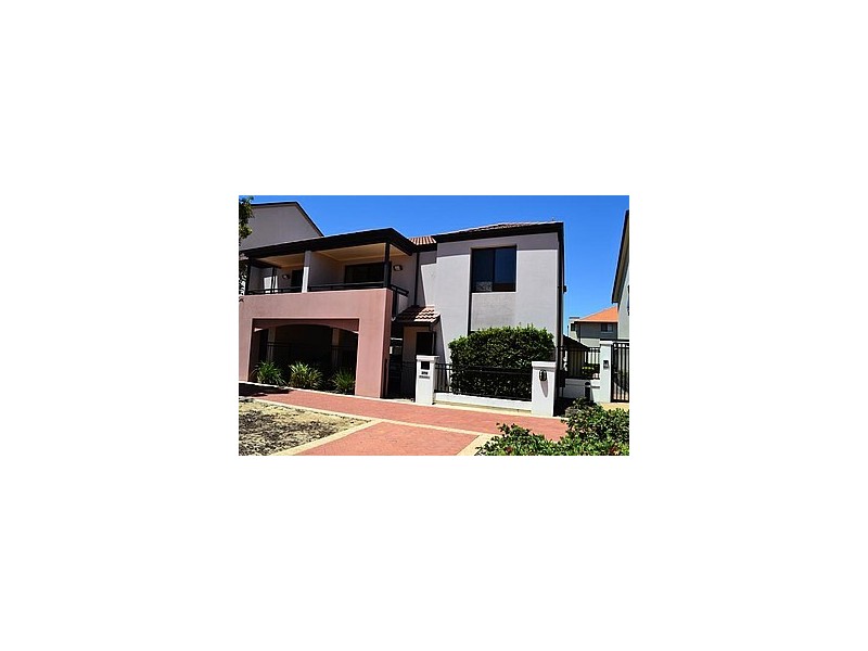 1/176 Lakeside Drive, Joondalup WA 6027