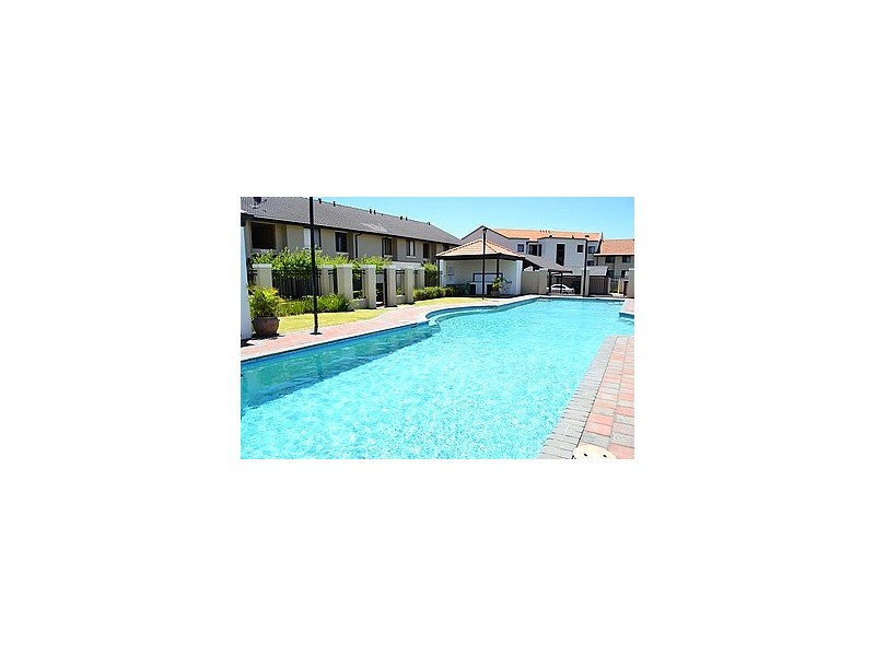 1/176 Lakeside Drive, Joondalup WA 6027