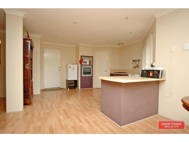 44 Cheriton Drive, Carramar WA 6031