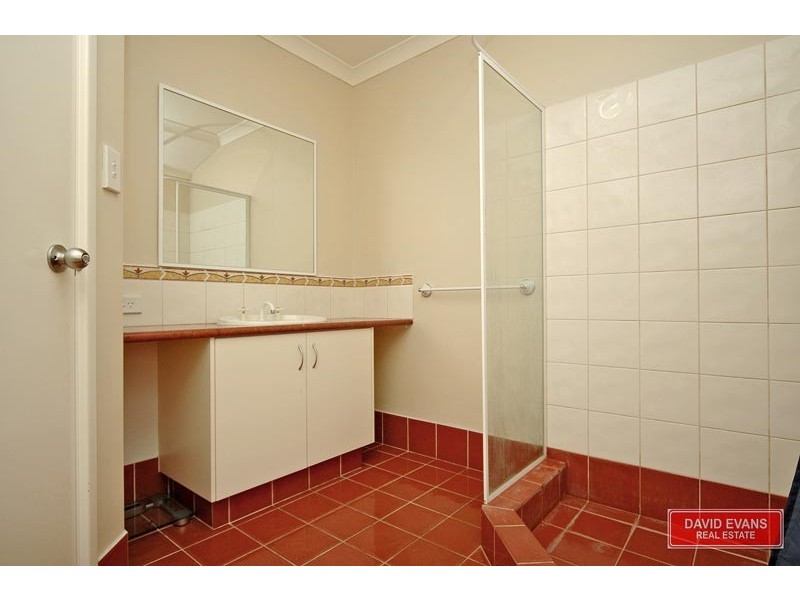 44 Cheriton Drive, Carramar WA 6031