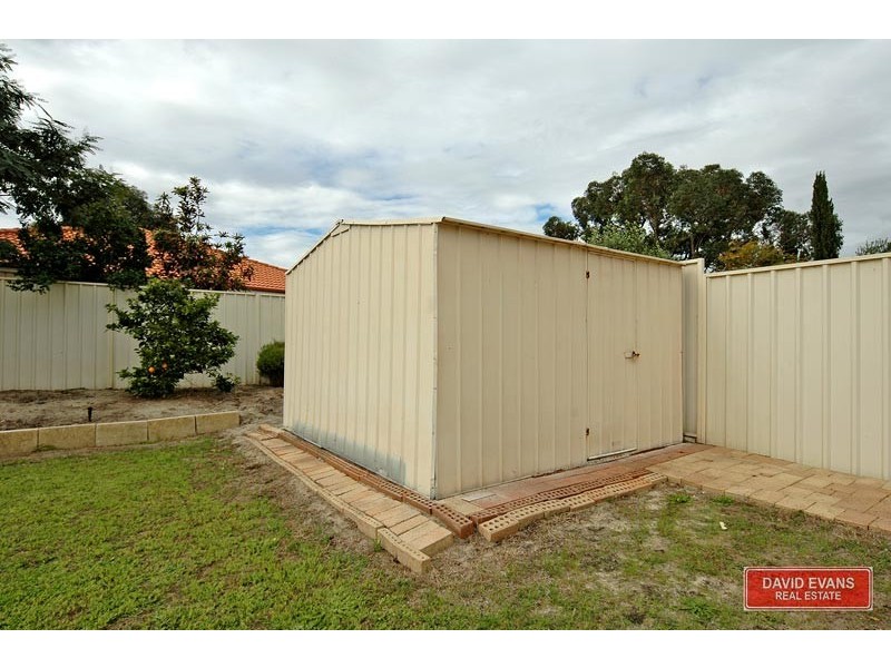 44 Cheriton Drive, Carramar WA 6031