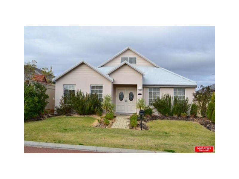 4 Bloomer Lane, Tapping WA 6065