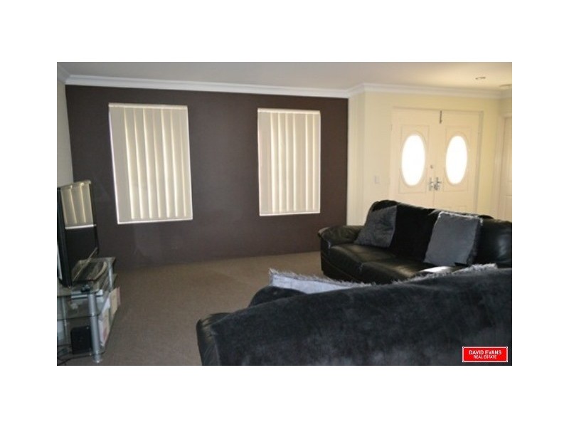 4 Bloomer Lane, Tapping WA 6065