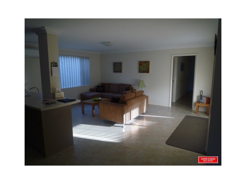 4 Bloomer Lane, Tapping WA 6065