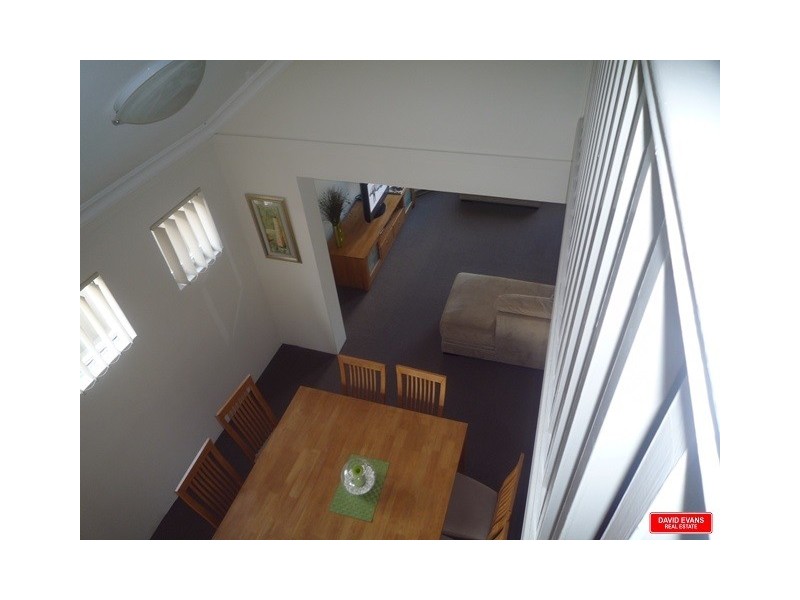 4 Bloomer Lane, Tapping WA 6065