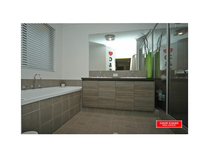 14 Kandinsky App, Tapping WA 6065