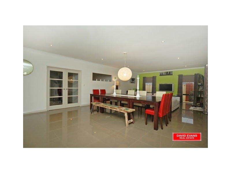 14 Kandinsky App, Tapping WA 6065