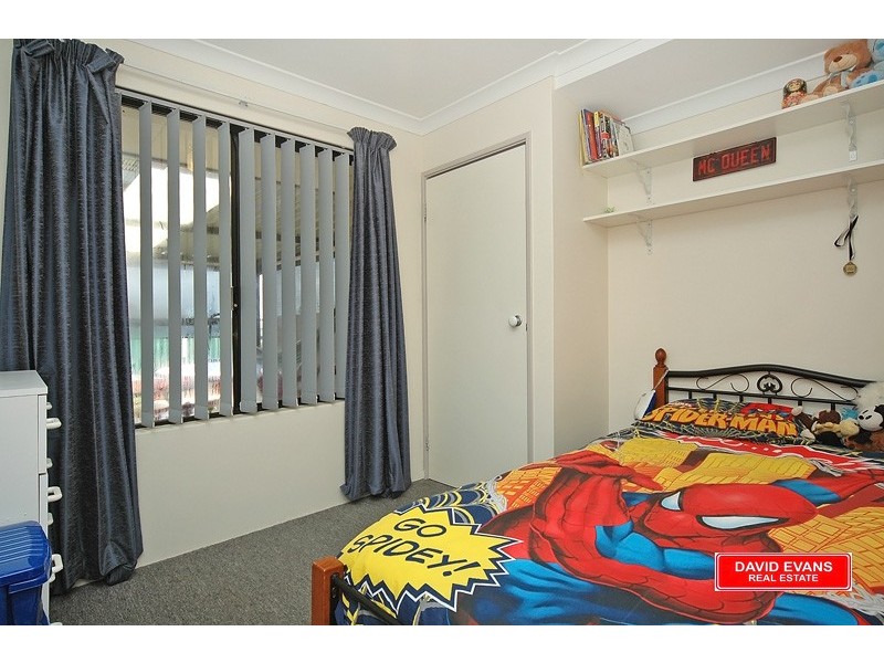 2 DENTATA STREET, Banksia Grove WA 6031