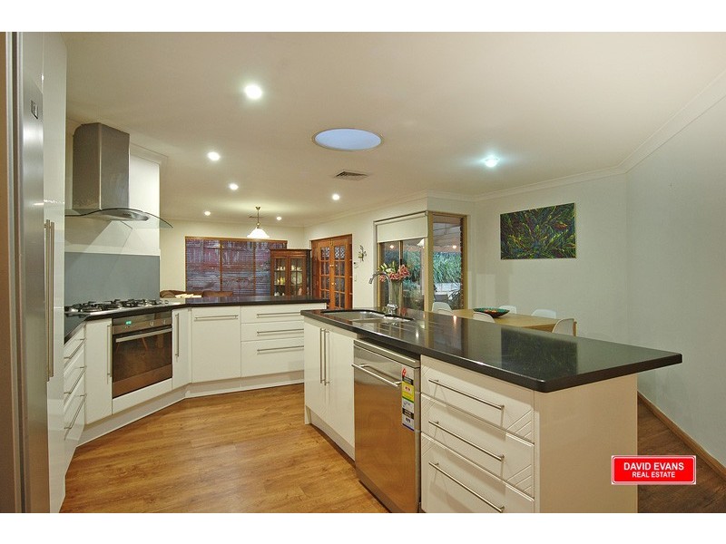 24 Huntingdale Crescent, Connolly WA 6027