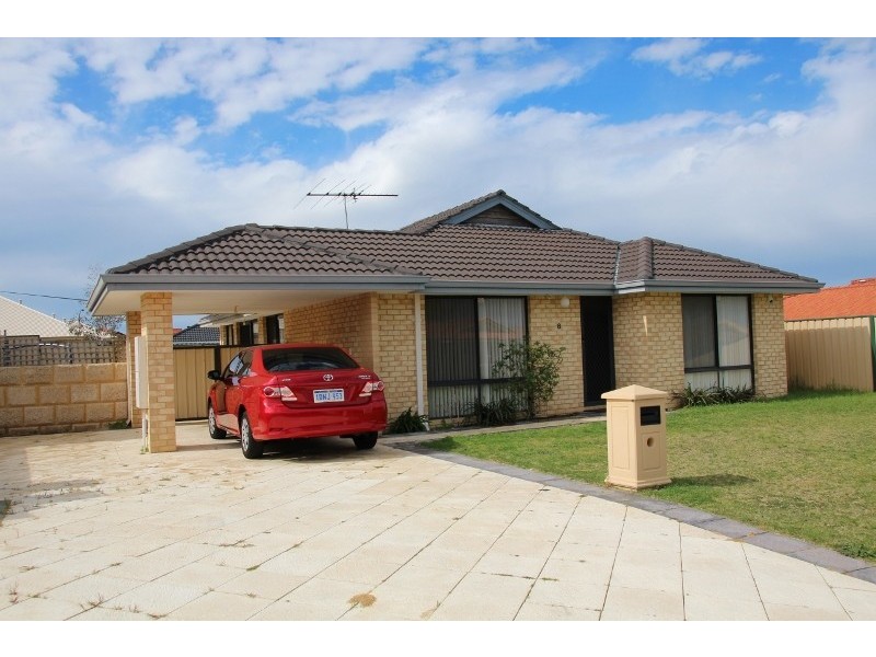 8 Voltaire Crescent, Ridgewood WA 6030