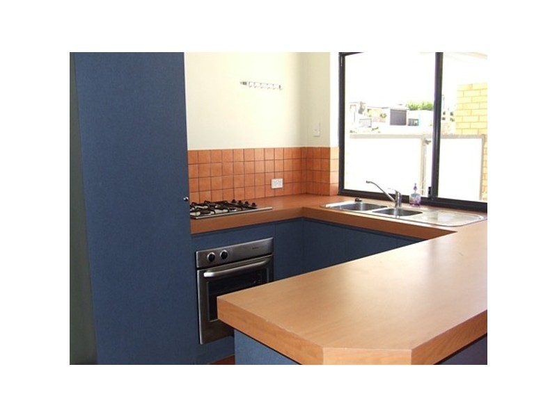 8 Voltaire Crescent, Ridgewood WA 6030