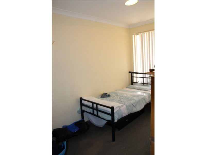 8 Voltaire Crescent, Ridgewood WA 6030