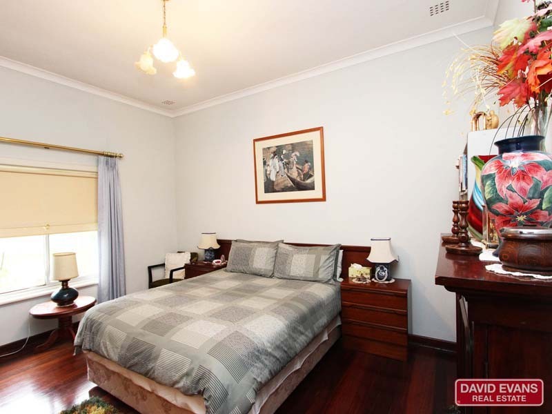 116 Chittering Road, Bullsbrook WA 6084