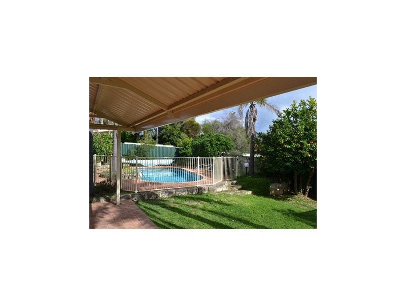 133 Craigie Drive, Beldon WA 6027